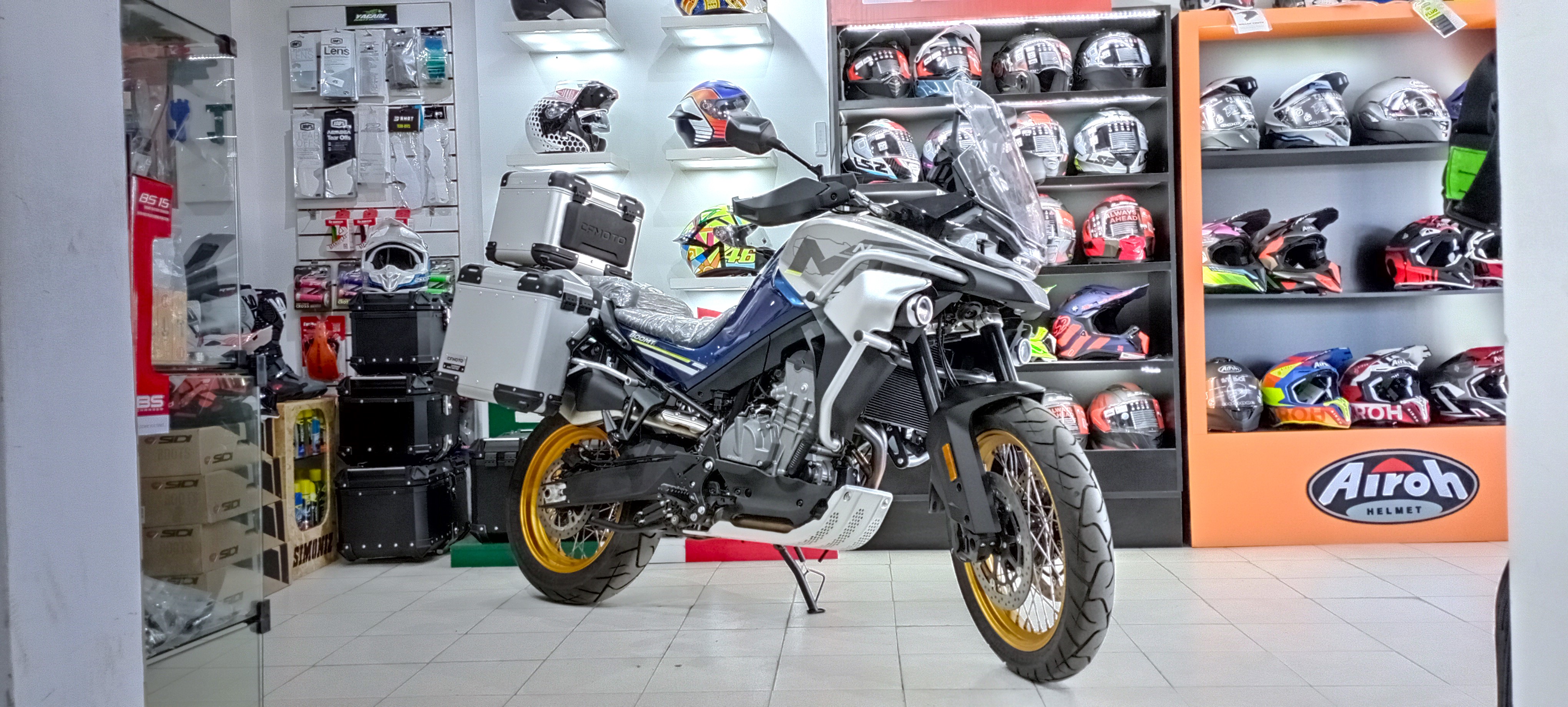 cfmoto mt 800 2023
